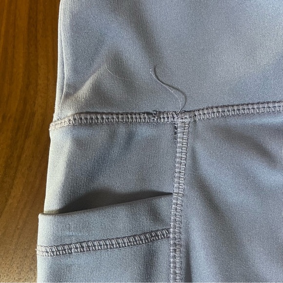 Adrienne Vitadini Sport Light Purple Gray Long Women's Biker Shorts Size Large - Picture 9 of 10